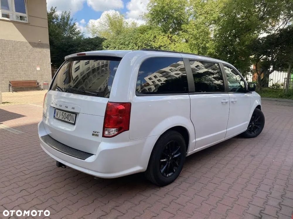 Dodge Grand Caravan 3.6 R/T - 3