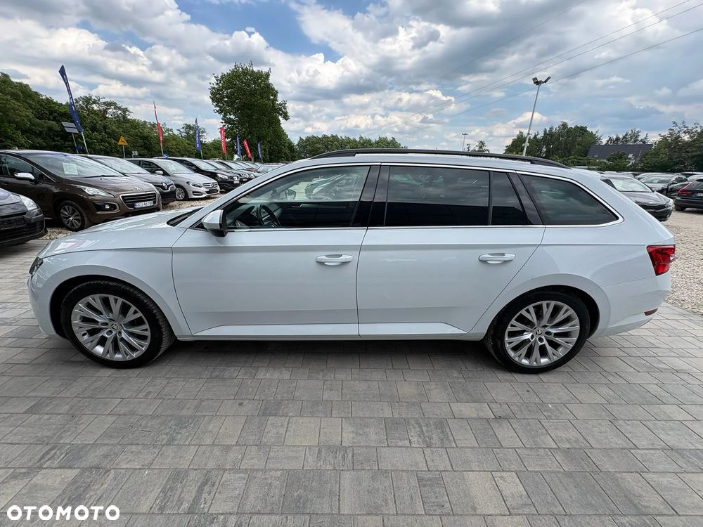Skoda Superb 2.0 TDI Sportline DSG7 - 8