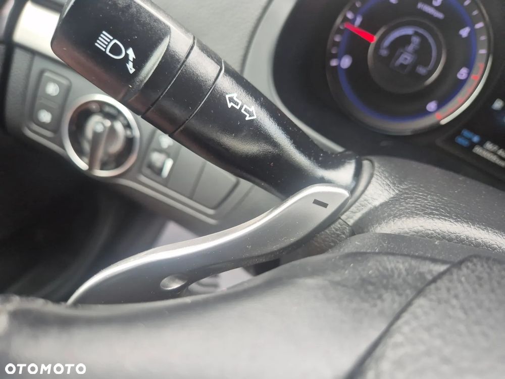 Hyundai i40 1.7 CRDi Automatik Premium - 24