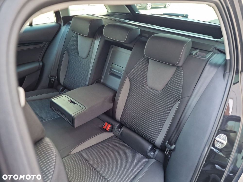 Skoda Octavia 1.5 TSI mHEV Selection DSG - 15