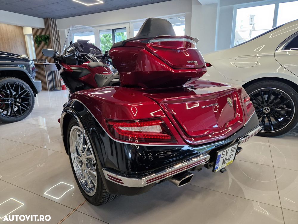 Honda Gold Wing - 10