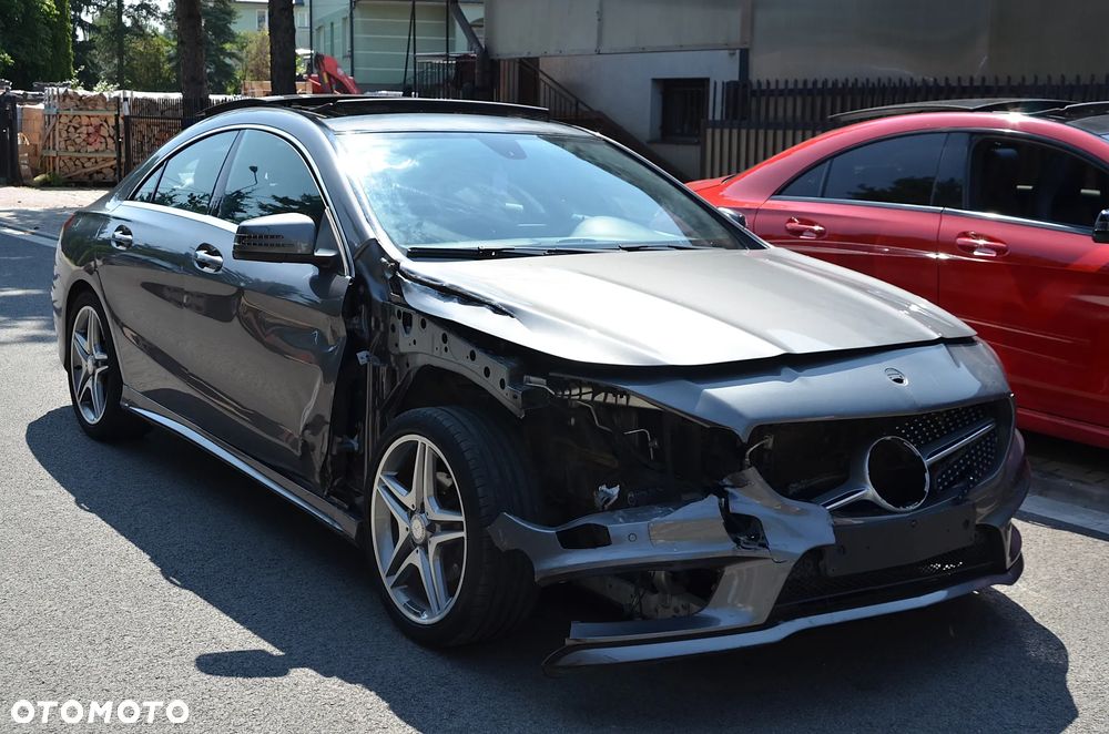 Mercedes-Benz CLA 200 CDI AMG Line - 23