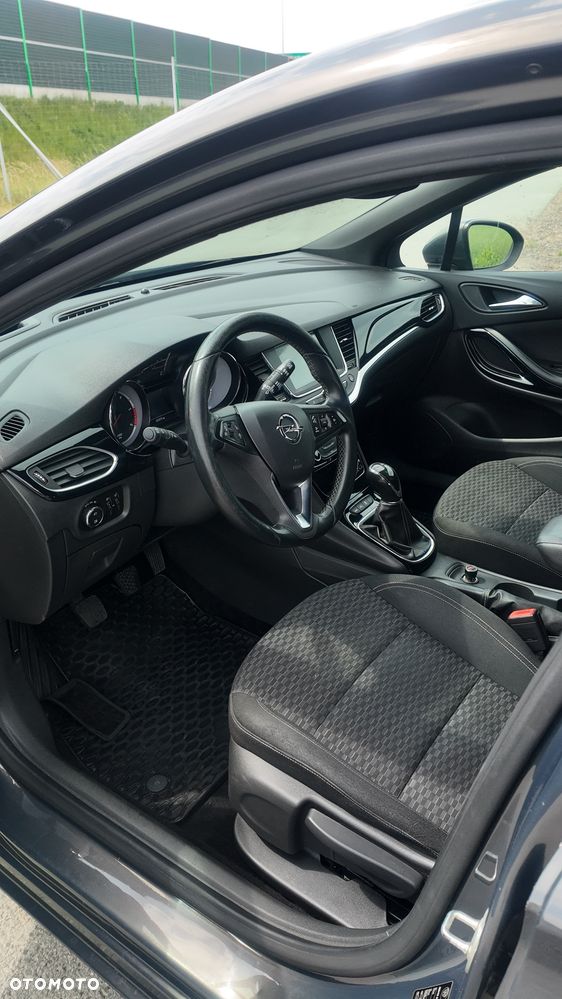 Opel Astra 1.6 CDTI Dynamic - 5