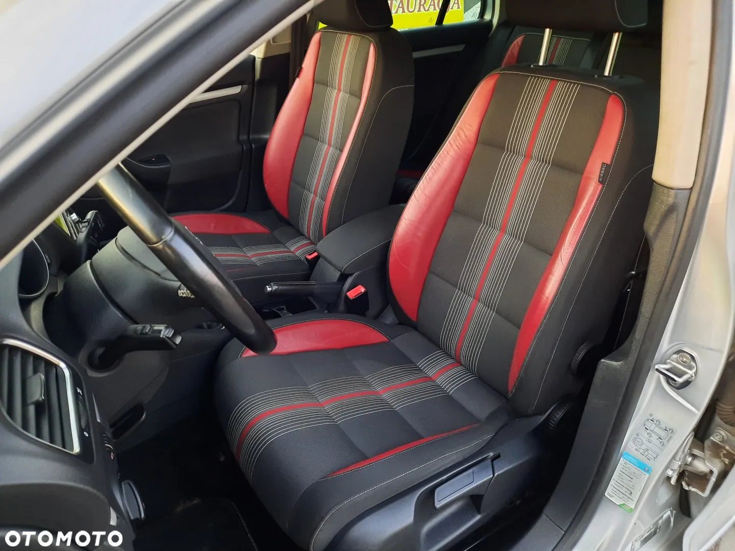 Volkswagen Golf Variant 1.6 TDI DPF MATCH - 17