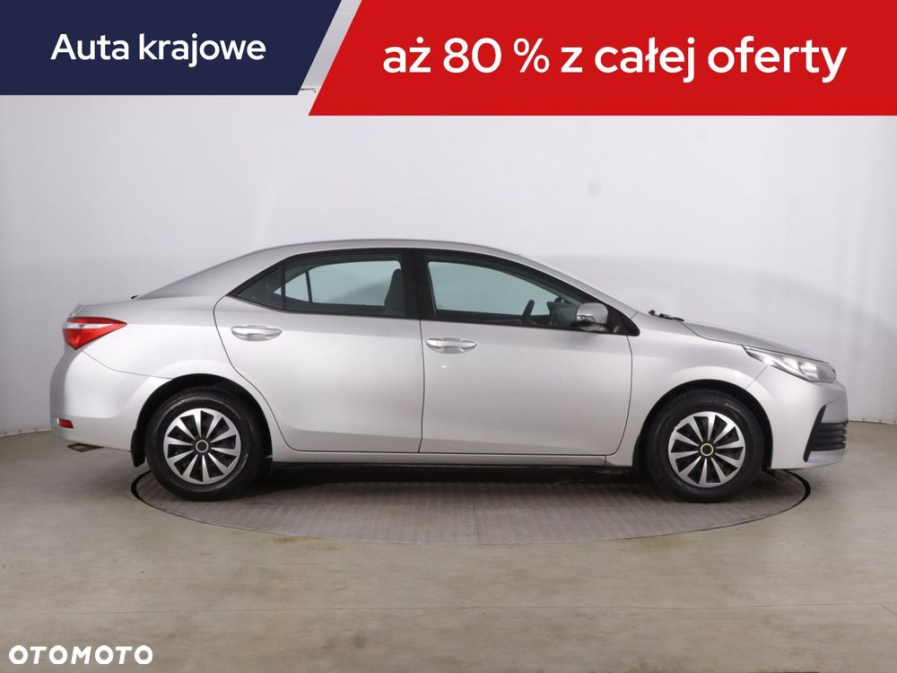 Toyota Corolla - 8