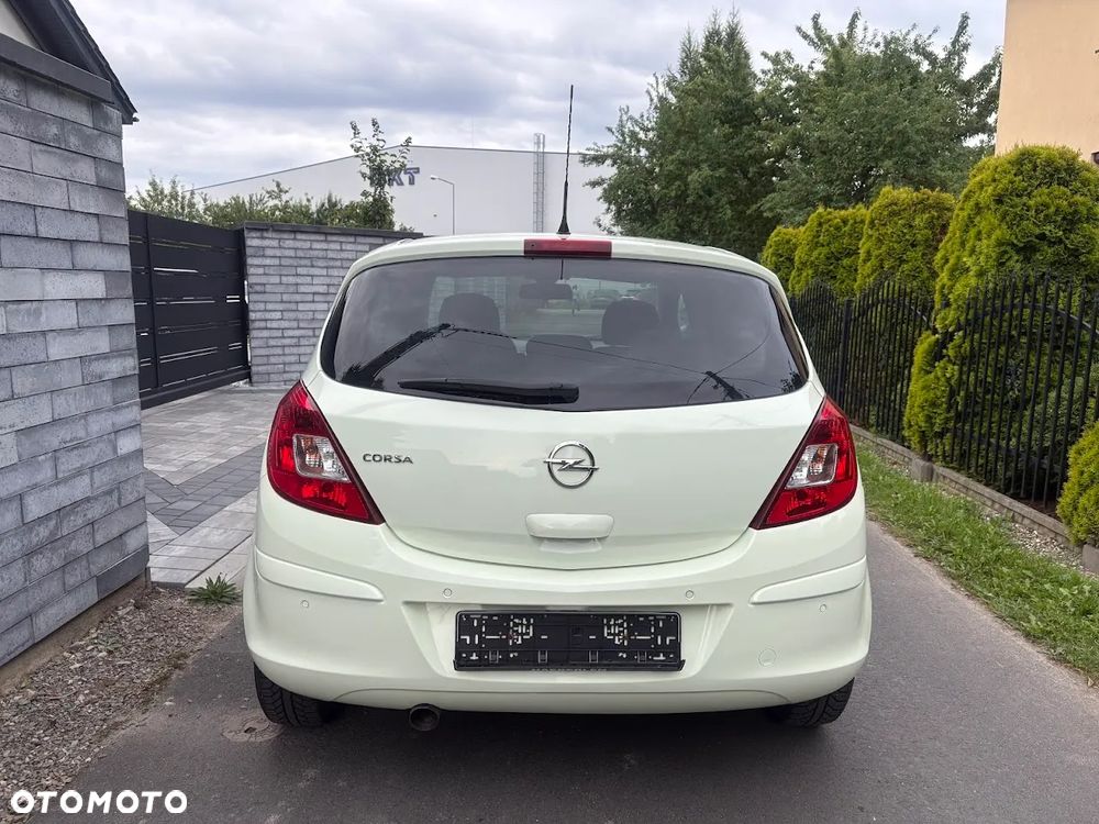 Opel Corsa 1.4 T Color Edition S&S - 12
