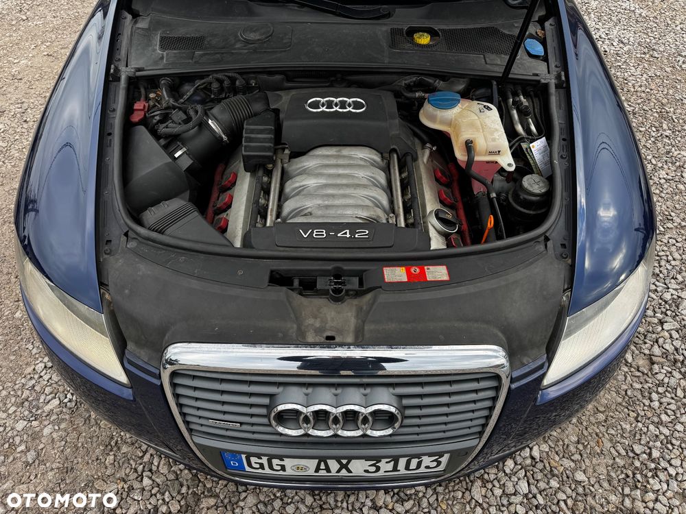 Audi A6 Avant 4.2 quattro tiptronic - 40