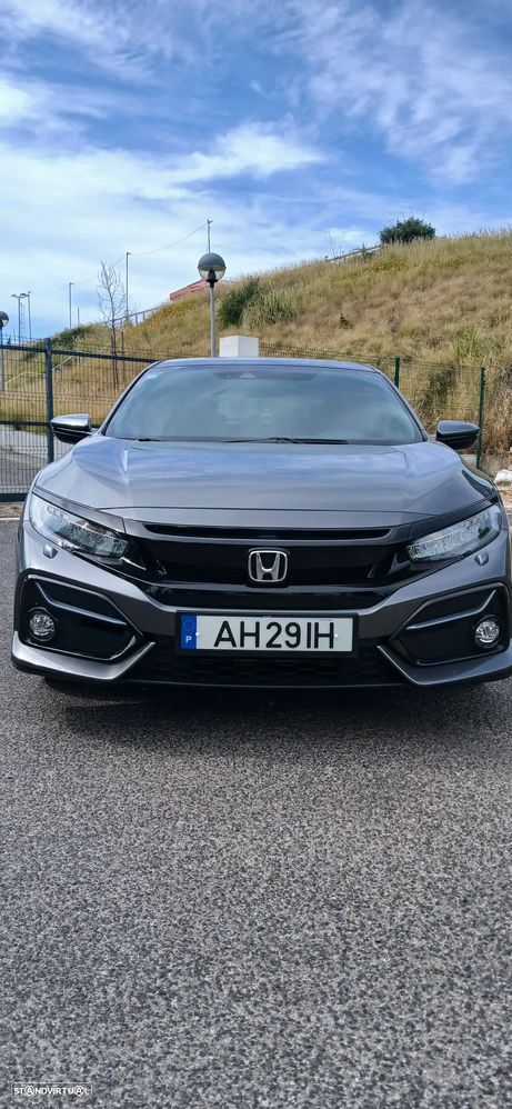 Honda Civic 1.0 i-VTEC Elegance Navi CVT - 4