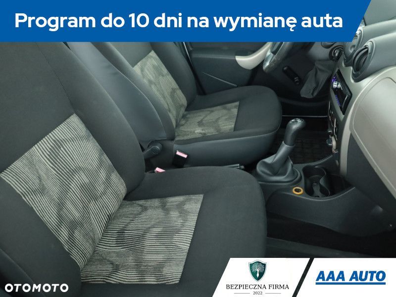 Dacia Sandero - 9