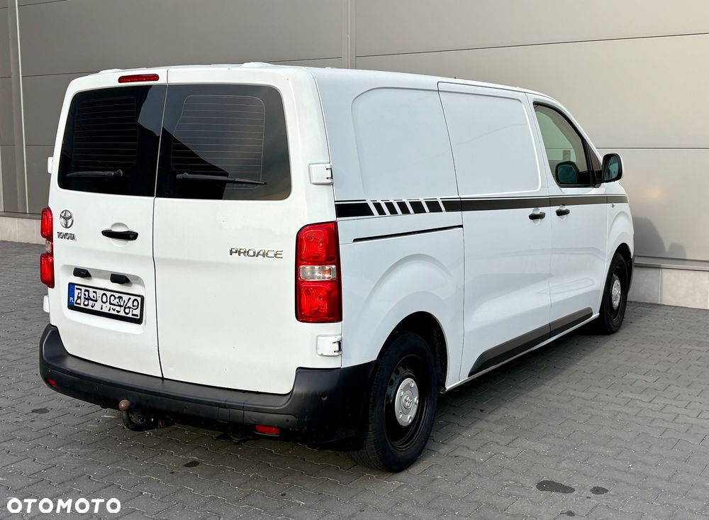 Toyota Proace - 8