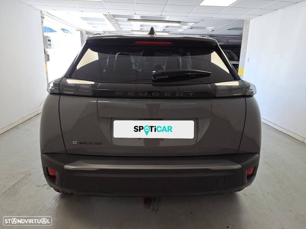 Peugeot e-2008 54 kWh Allure - 7