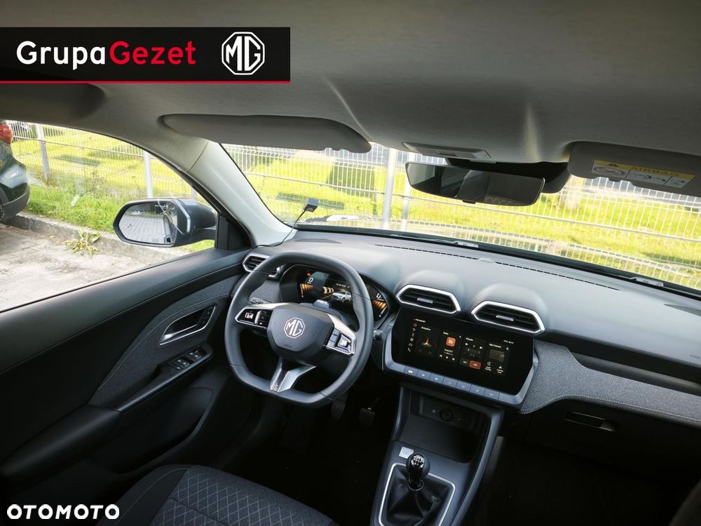 MG ZS - 10