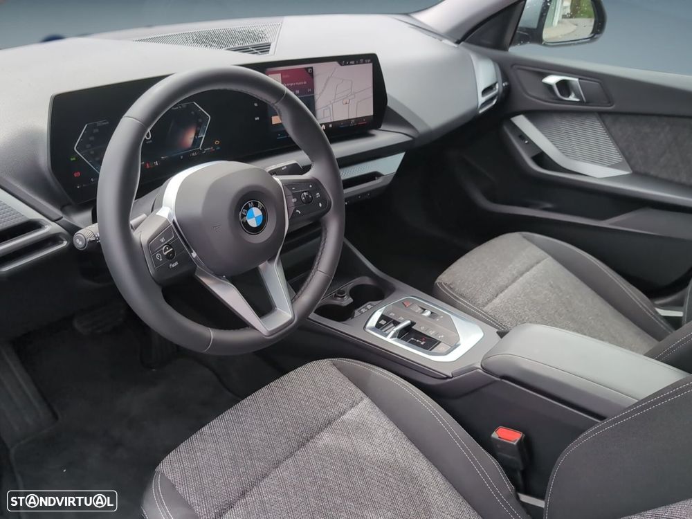 BMW 216 Pack Desportivo M — fotografia 13