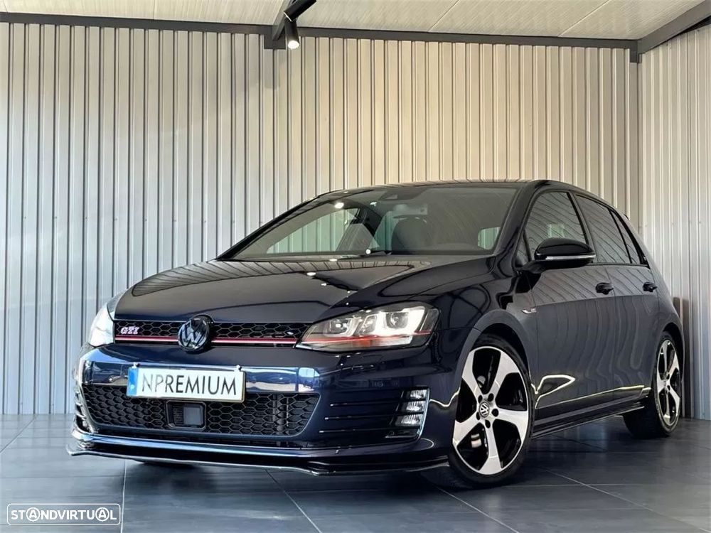 VW Golf 2.0 TSi GTi DSG - 24