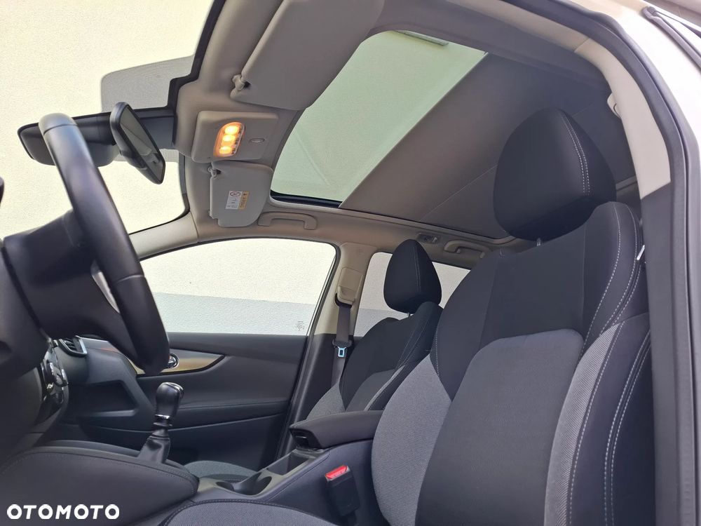 Nissan Qashqai 1.6 DIG-T 360 - 15