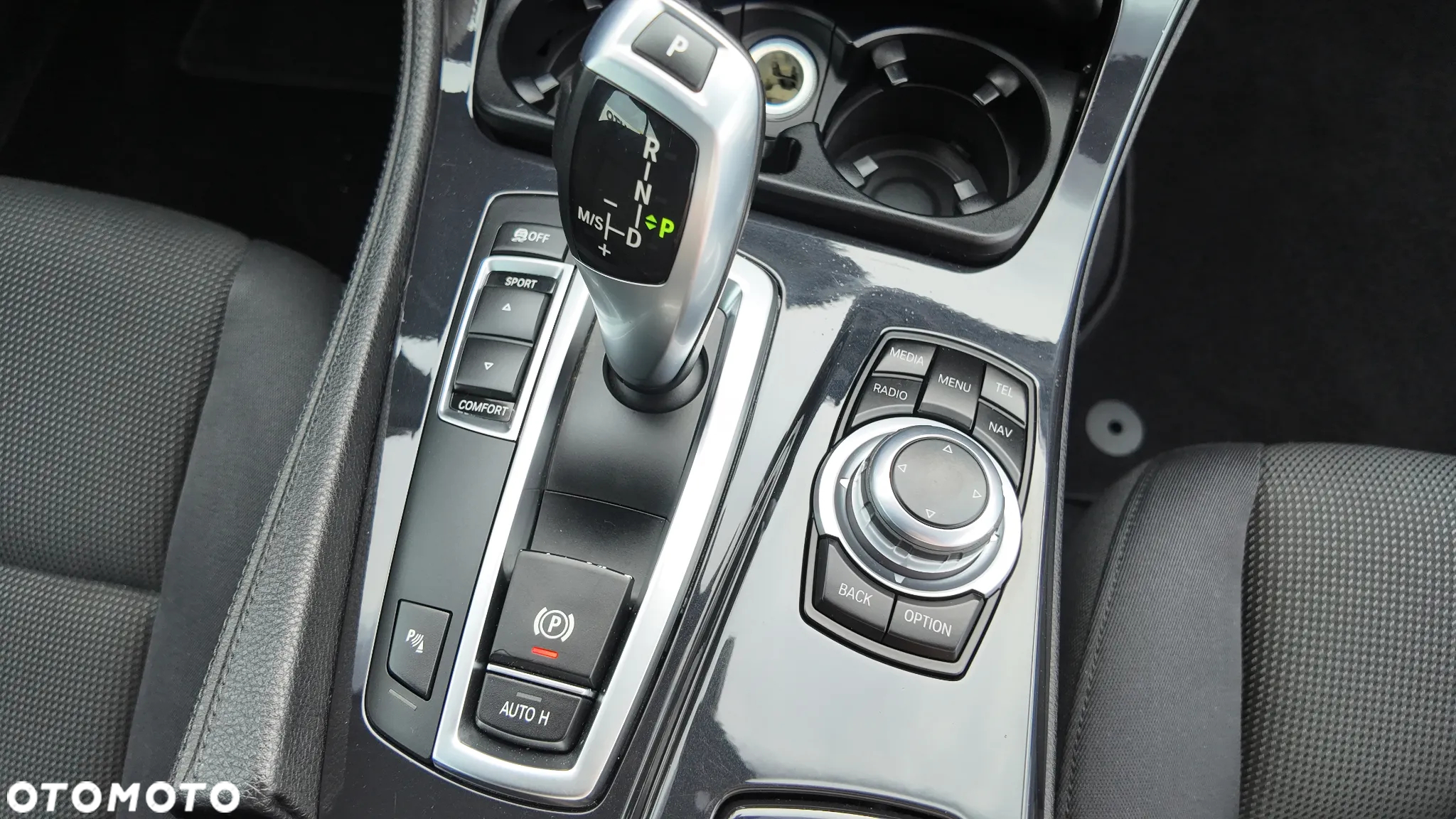 BMW Seria 5 520d Touring - 39