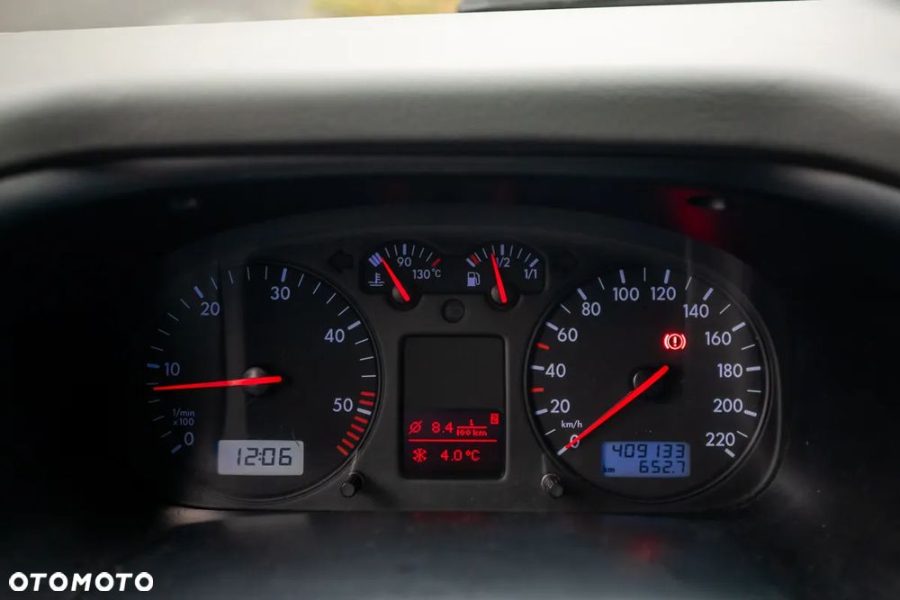 Volkswagen Multivan ver-2-0-tdi-highline-dsg - 27