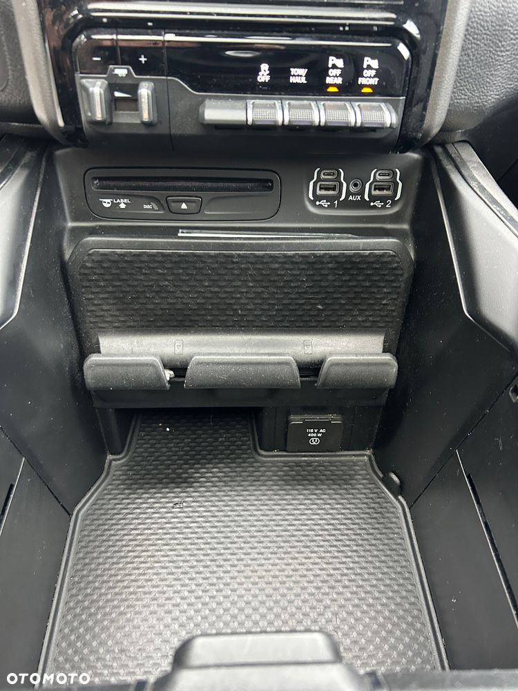 Dodge RAM 1500 5.7 4x4 - 20