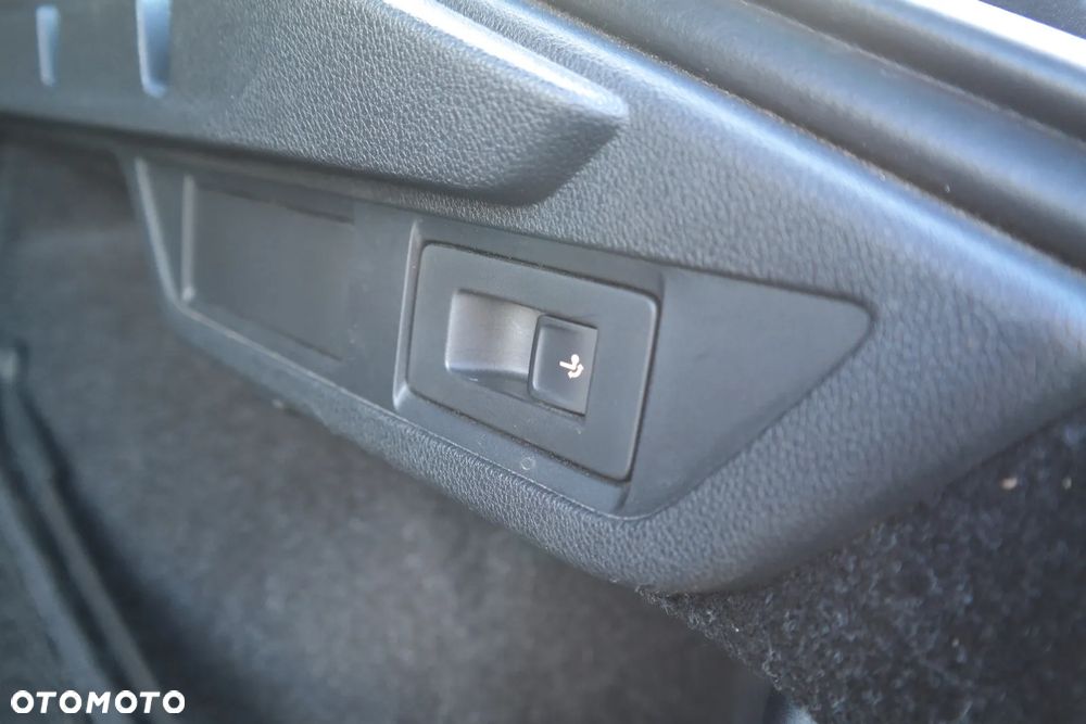 Skoda Octavia 2.0 TDI 4x4 Style DSG - 12