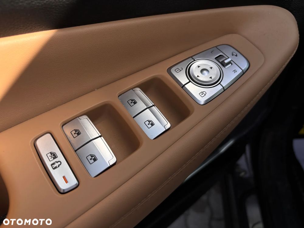 Hyundai Santa Fe - 18