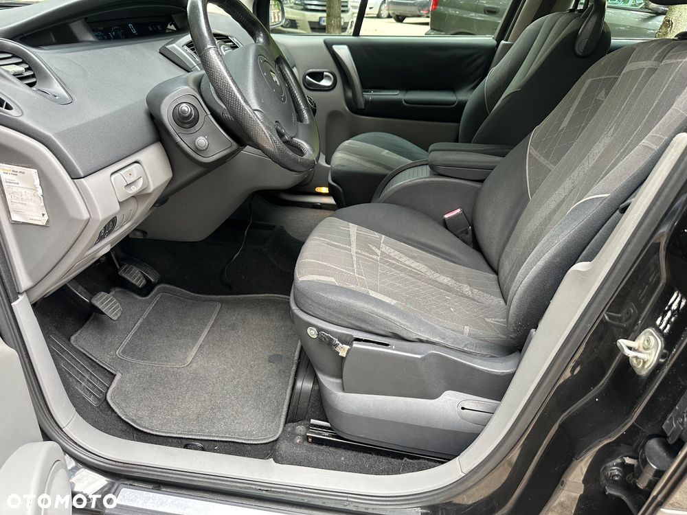 Renault Scenic 1.6 16V Authentique - 6