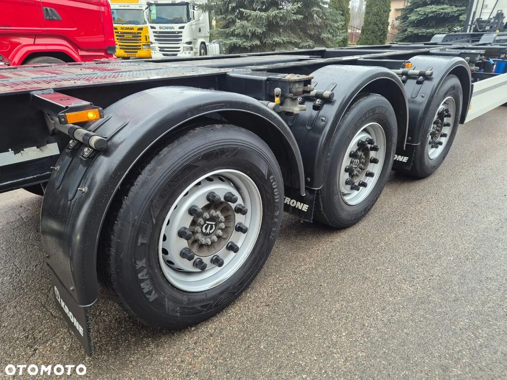 Krone Podkontenerowa - 10