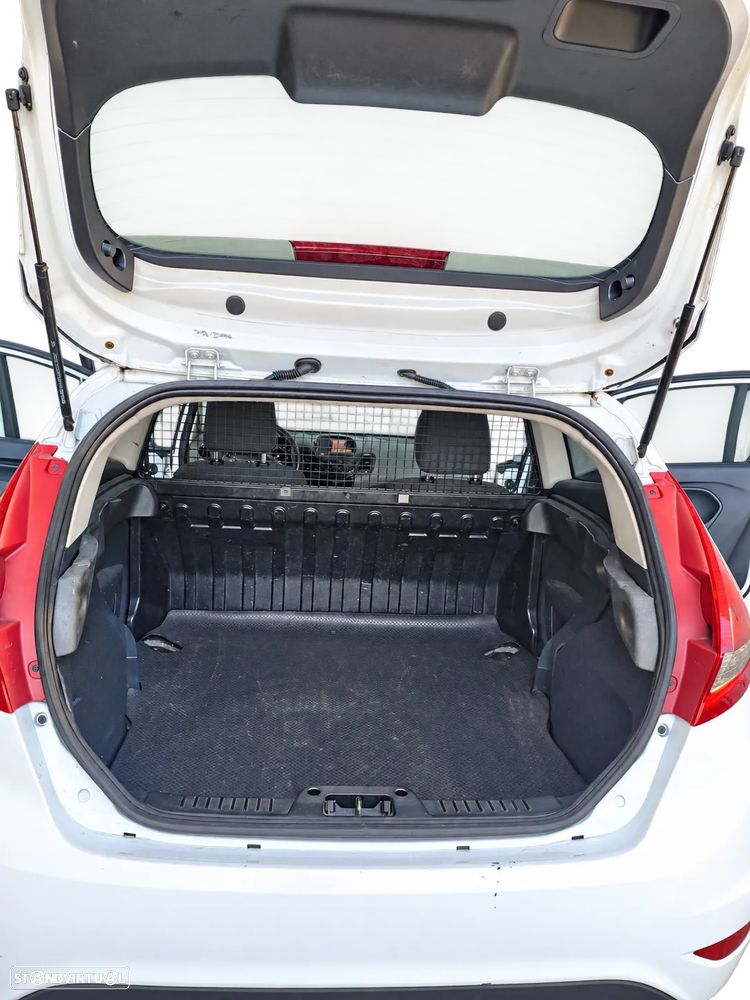 Ford Fiesta - 5