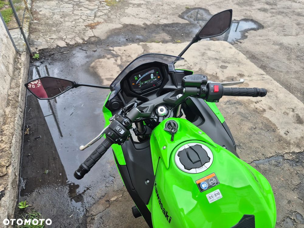 Kawasaki Ninja - 13