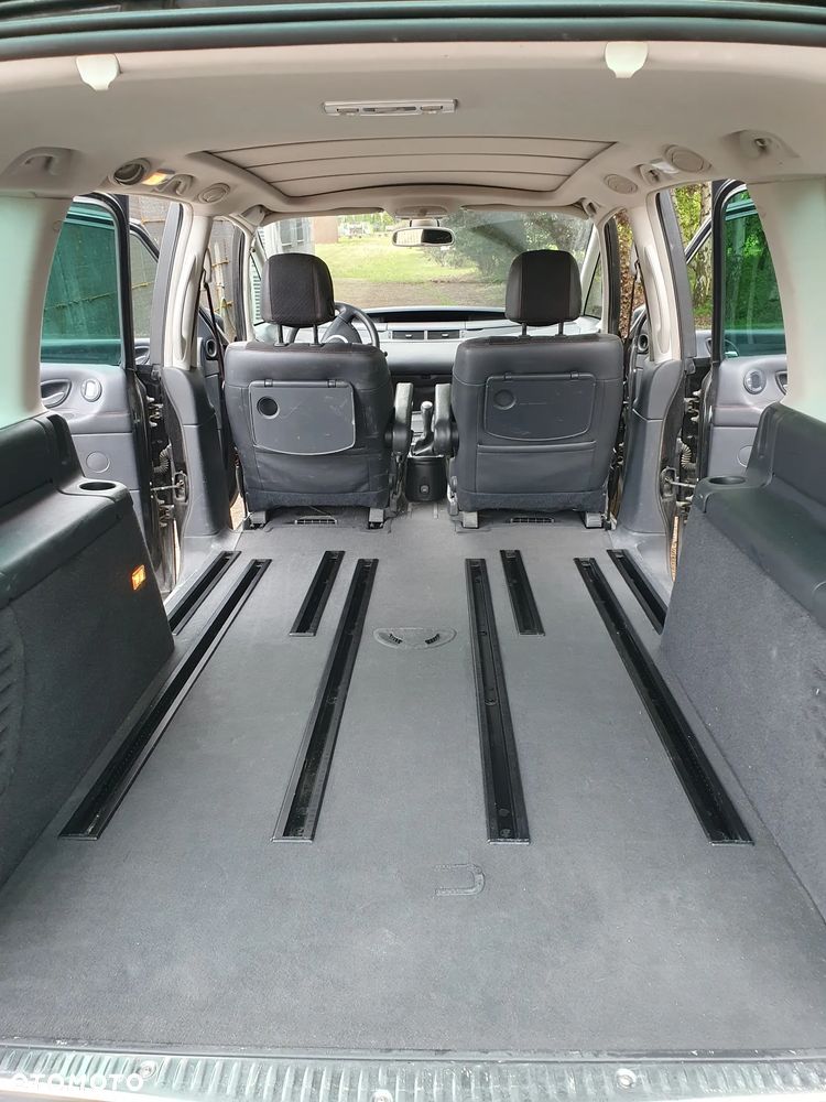 Renault Grand Espace 2.0 dCi FAP Dynamique - 31