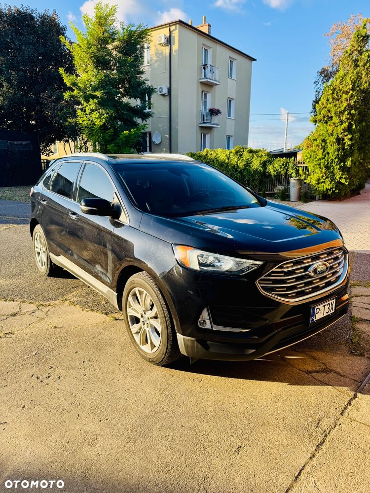 Ford Edge - 2