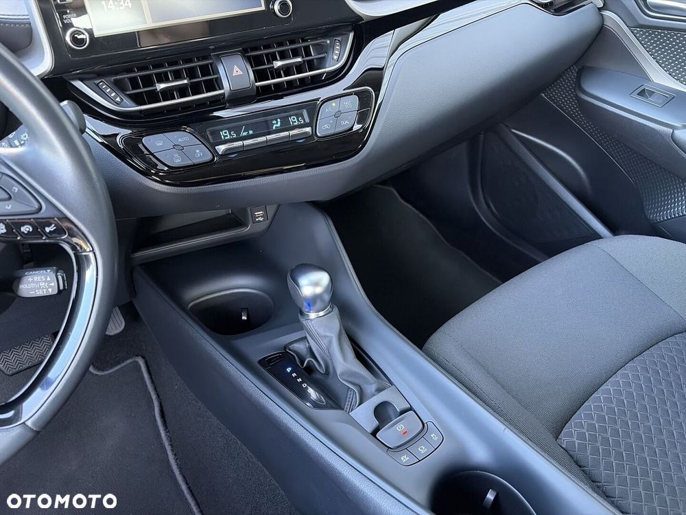Toyota C-HR 1.8 Hybrid GPF Comfort - 18