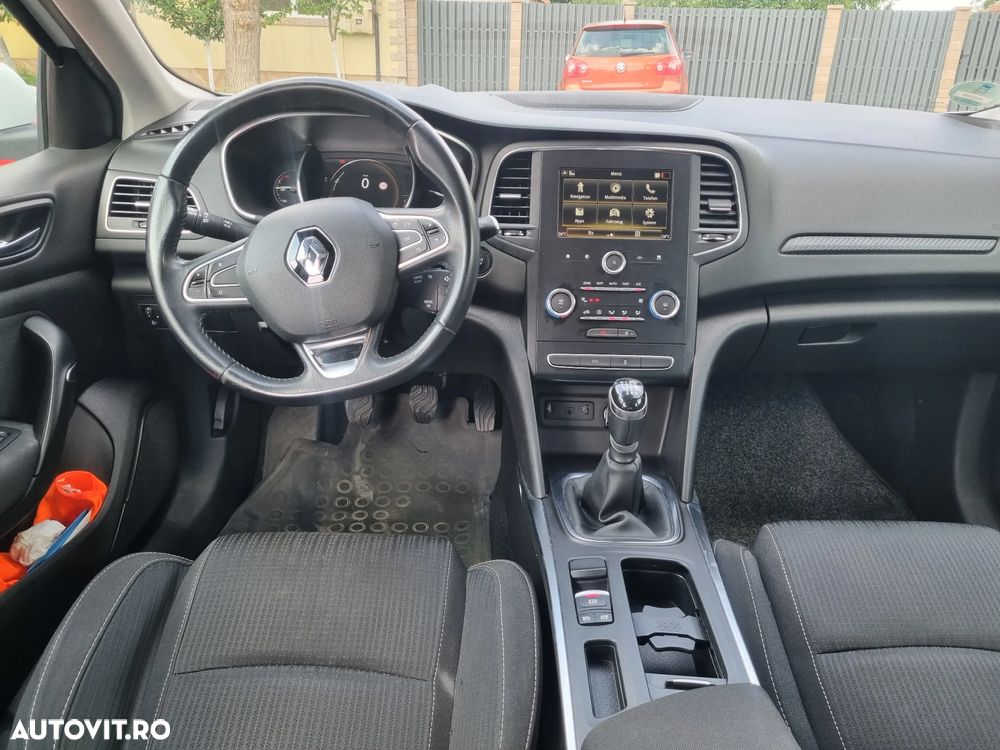 RENAULT Megane 2020 — imagine 9
