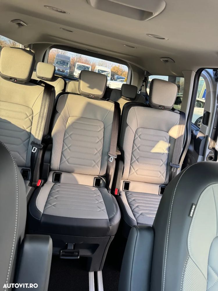 Ford Tourneo Custom Bus 320L 2.0 EcoBlue 170 CP 8AT L2H1 AWD Titanium X - 8