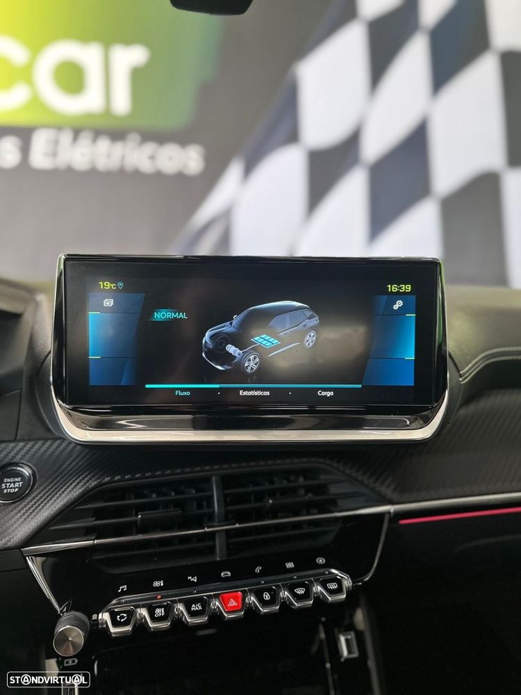 Peugeot e-2008 50 kWh GT - 20