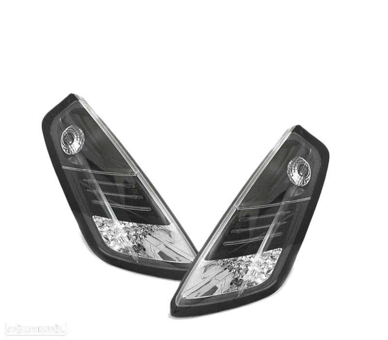 FAROLINS TRASEIROS LED FIAT GRANDE PUNTO 05-09 PRETO - 2