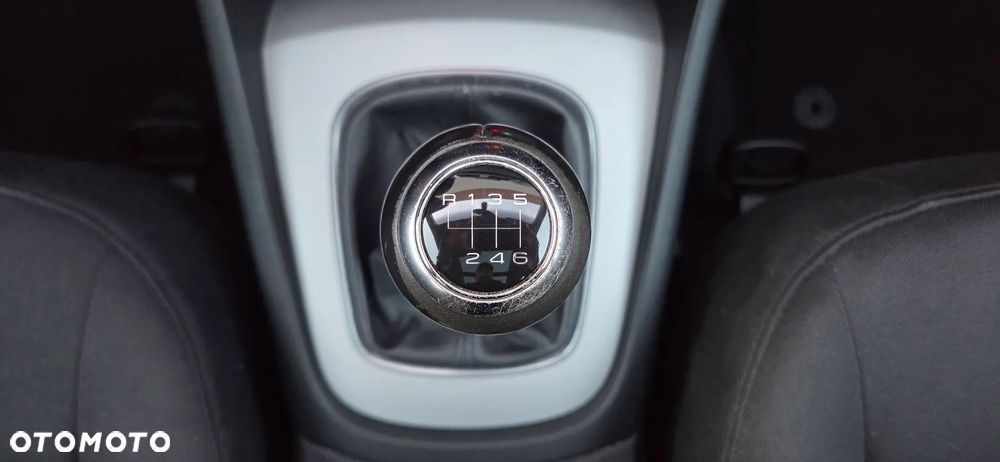 Audi Q3 2.0 TDI Edycja Specjalna - 29