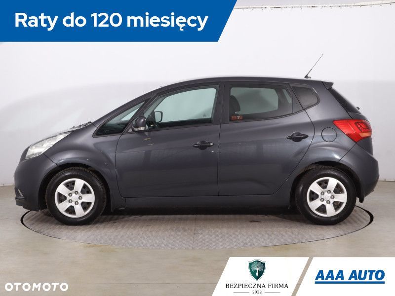 Kia Venga - 4