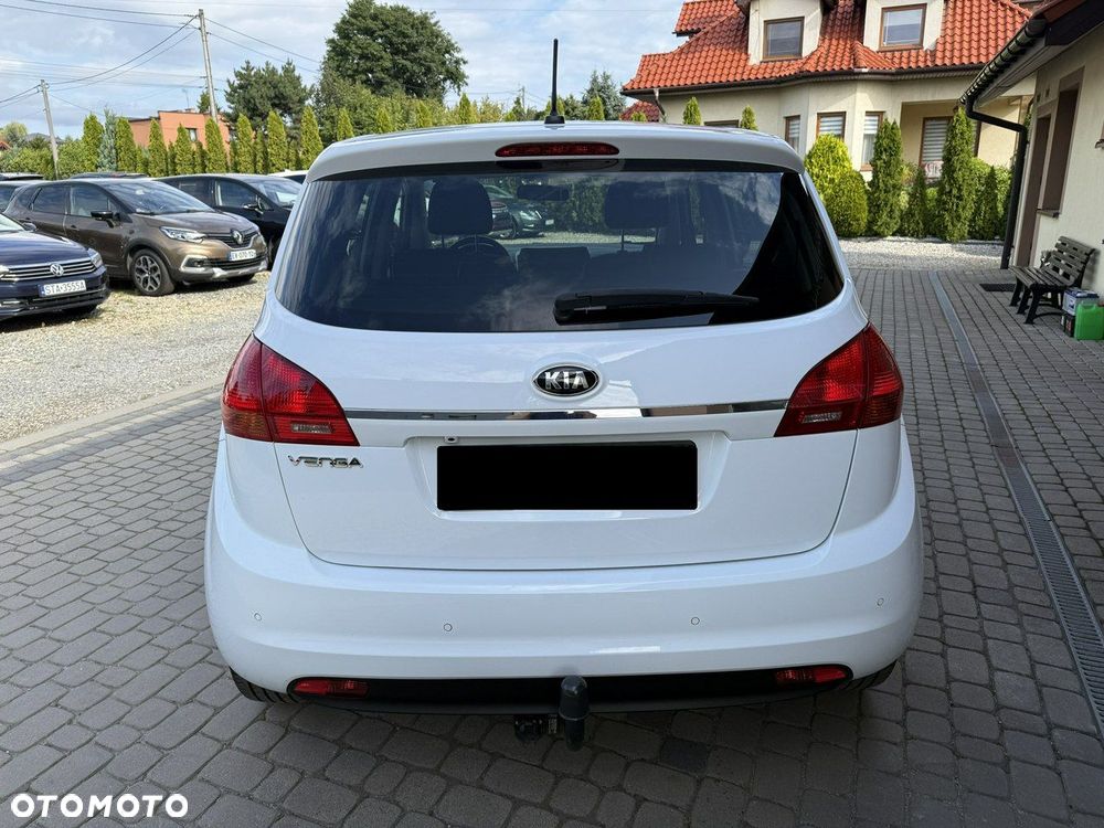 Kia Venga 1.6 CVVT Dream-Team Edition - 8