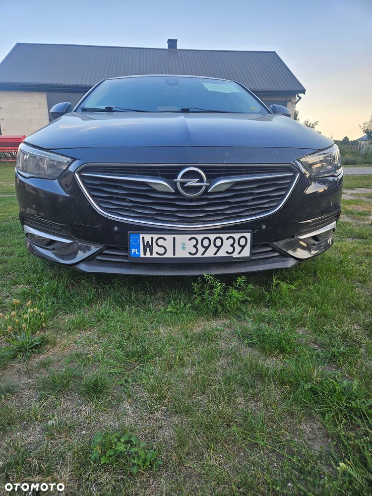 Opel Insignia - 1