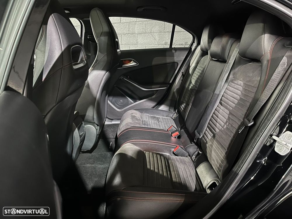 Mercedes-Benz A 200 - 13