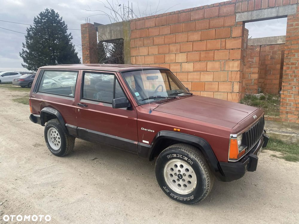 Jeep Cherokee - 3