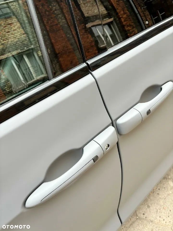 Chrysler Pacifica - 14