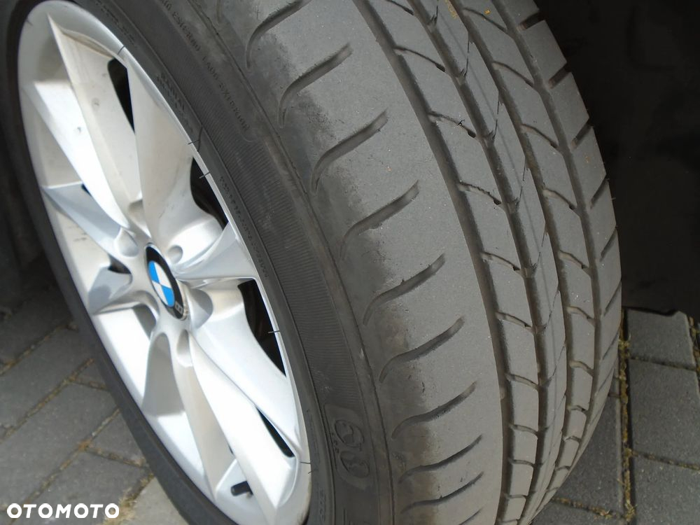 BMW Seria 3 318d - 23