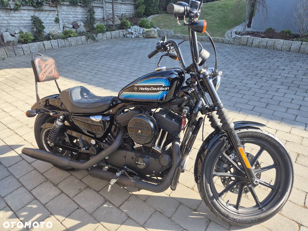 Harley-Davidson Sportster Iron 1200 - 1
