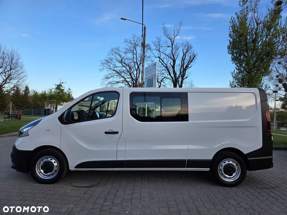 Renault Trafic - 2
