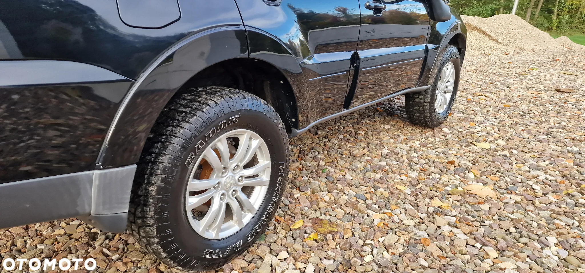 Mitsubishi Pajero 3.2 DID Intense + - 22