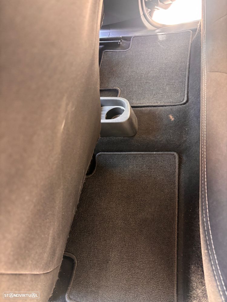 Renault Zoe (c/ Bateria) Limited 40 - 19