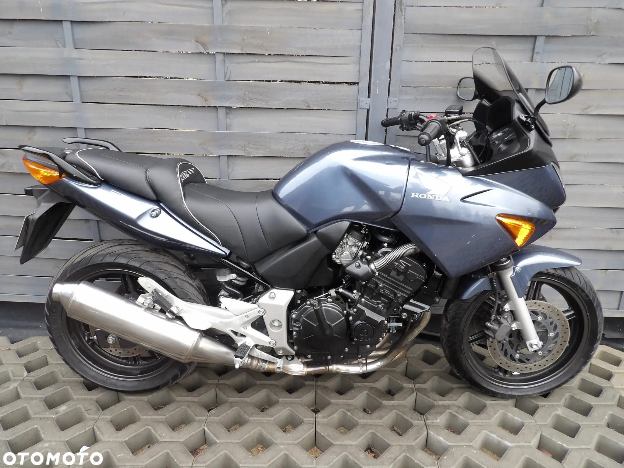 Honda CBF - 3