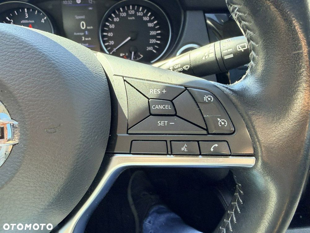 Nissan Qashqai 1.7 dCi Tekna - 22