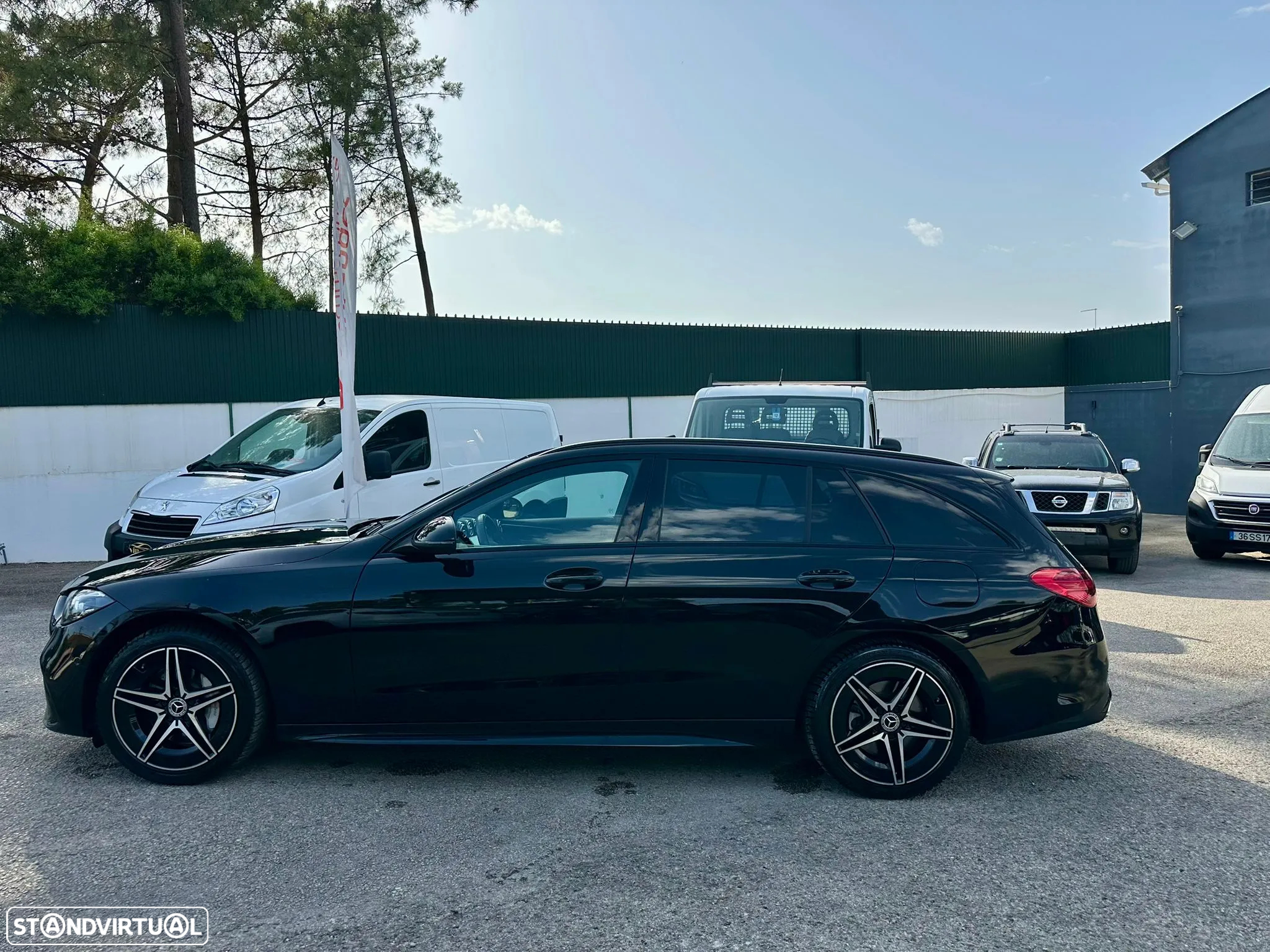 Mercedes-Benz C 300 de AMG Line - 4